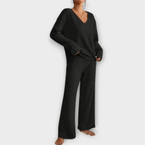 Alexandra - Comfortable and Stylish Set