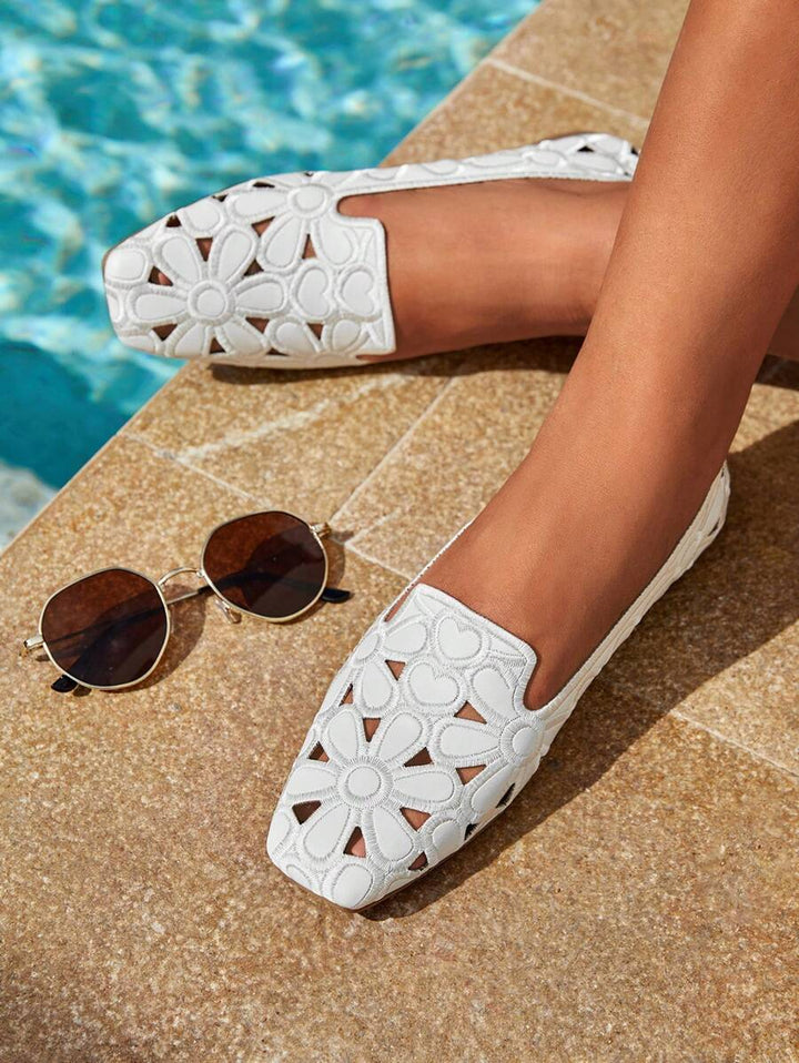 Rosace - Open Orthopedic Ballerinas with Floral Pattern
