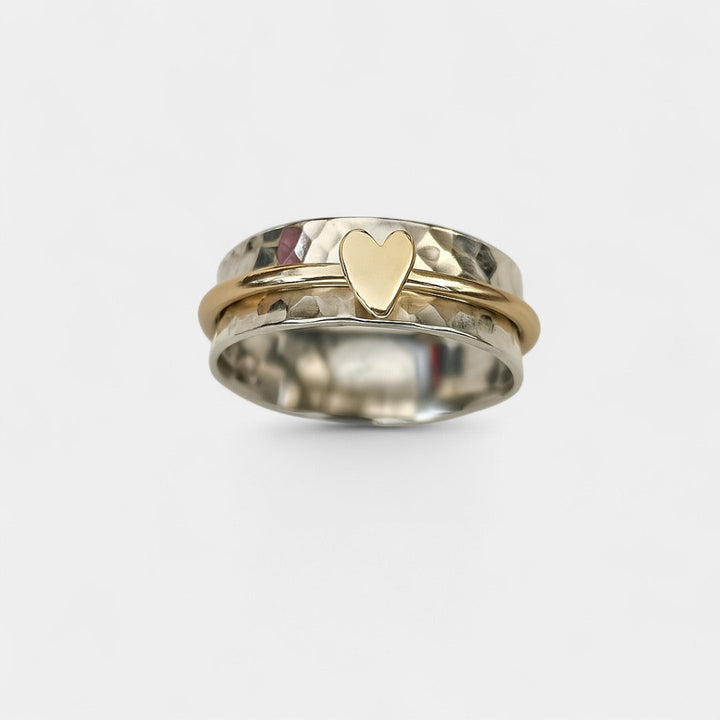 Myrsin - Delicate heart-shaped ring in gold, rose gold, or silver