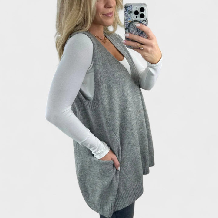 Sara - Knit Vest