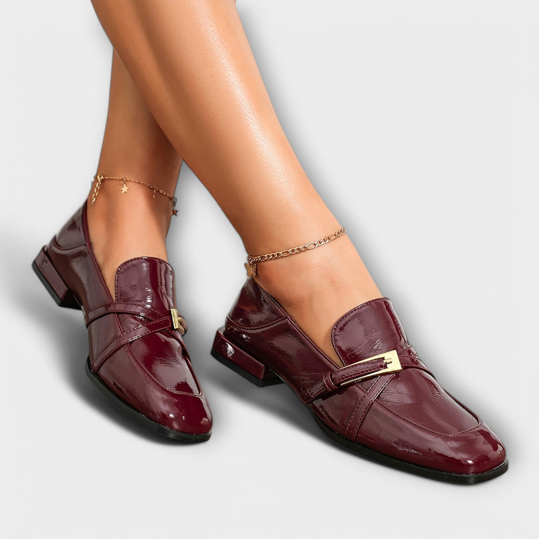 Isabel - Burgundy Moccasins