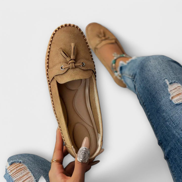 Teresa - Leather Moccasins
