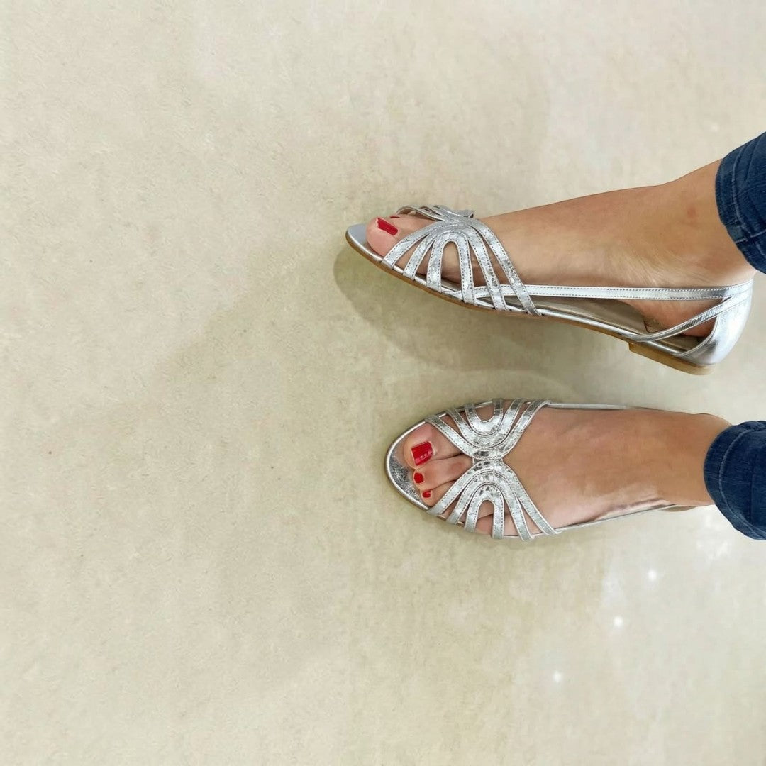 Eleonora | Golden Sandals – Summer Light