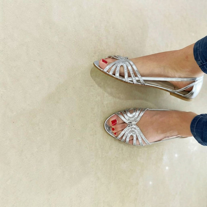 Eleonora | Golden Sandals – Summer Light