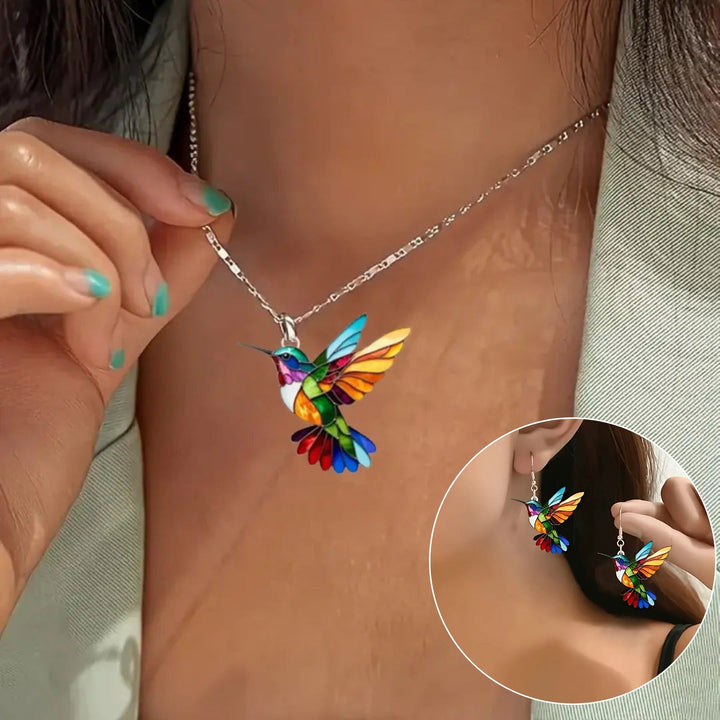 Necklace with "Hummingbird" Pendant – Celebrate Joy and Freedom