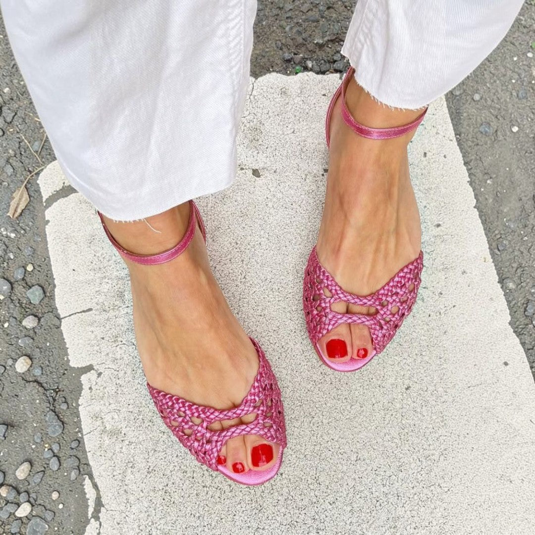 Isadora | Woven Golden Sandals – Golden Elegance and Comfort