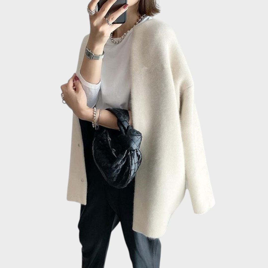 Amélia - Elegant Cardigan