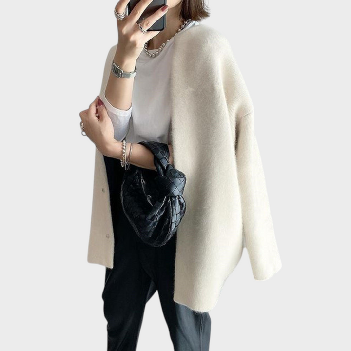 Amélia - Elegant Cardigan