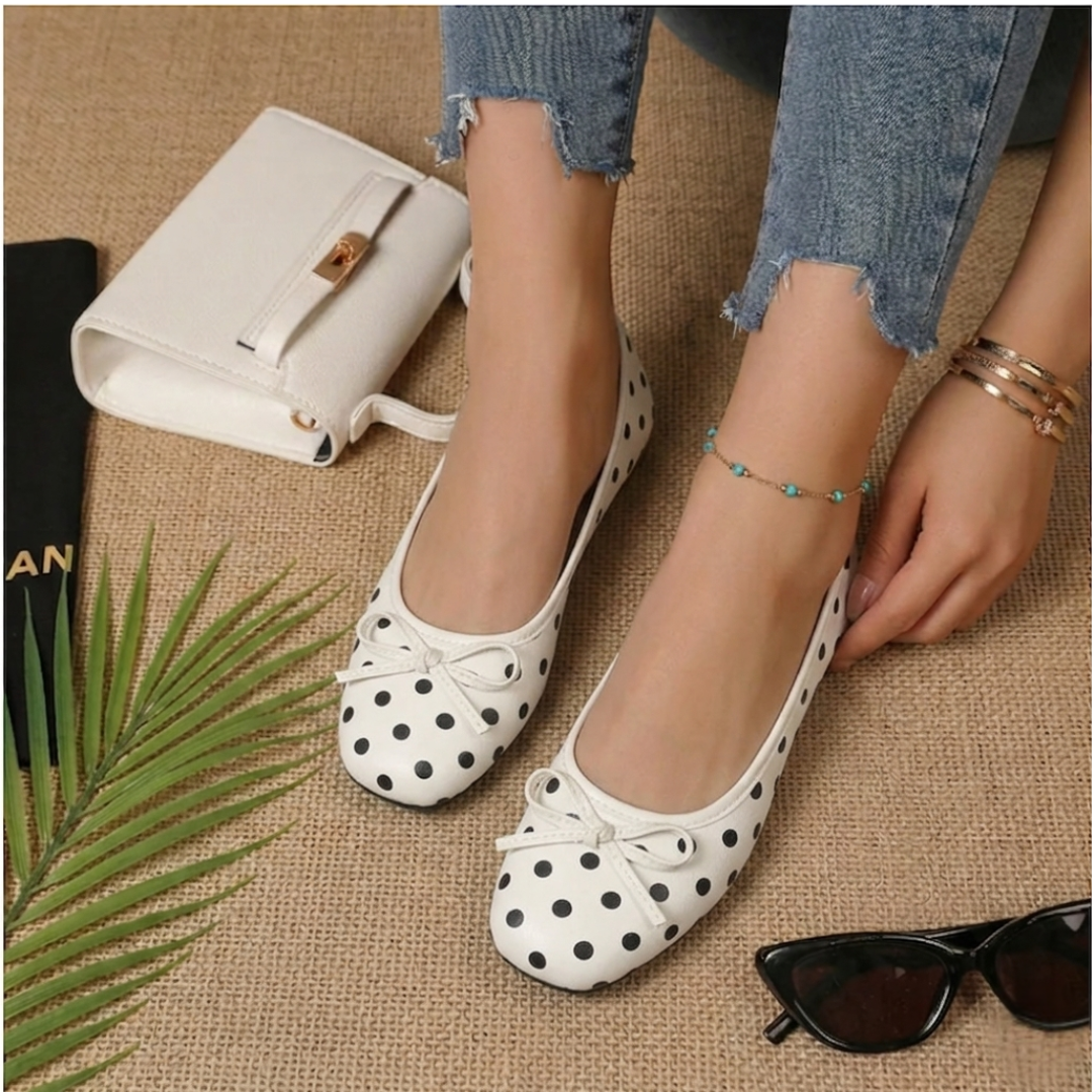 Colette - Ballerinas with Polka Dots and Satin Bow