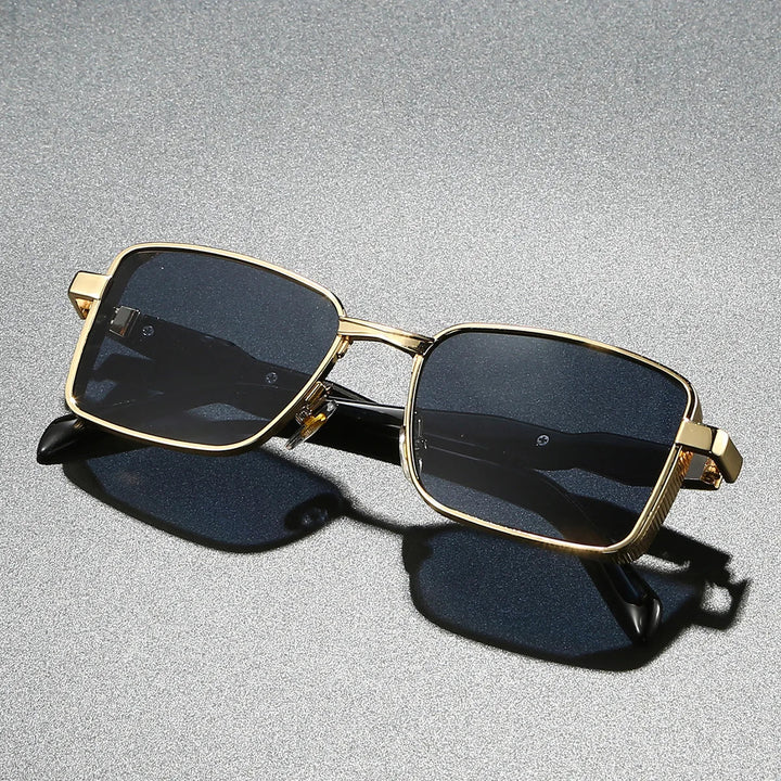 Aventura Shades