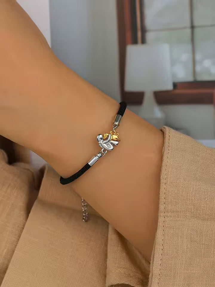 Hug Bracelet (Dog)