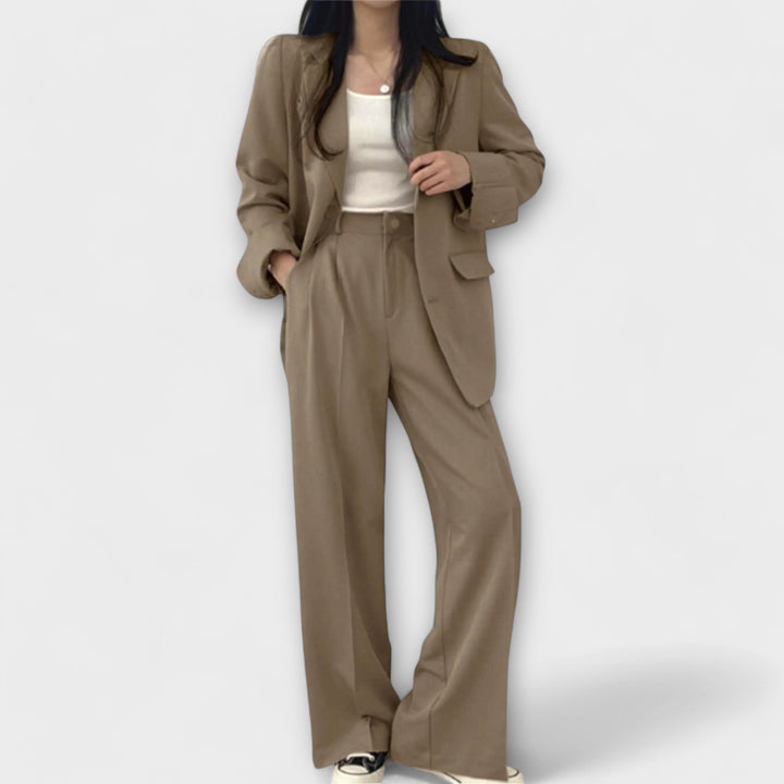 Nova - Women's 2-Piece Set