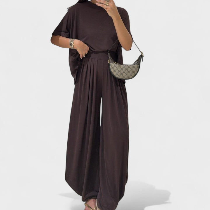 Nádia - Lightweight Comfortable Set