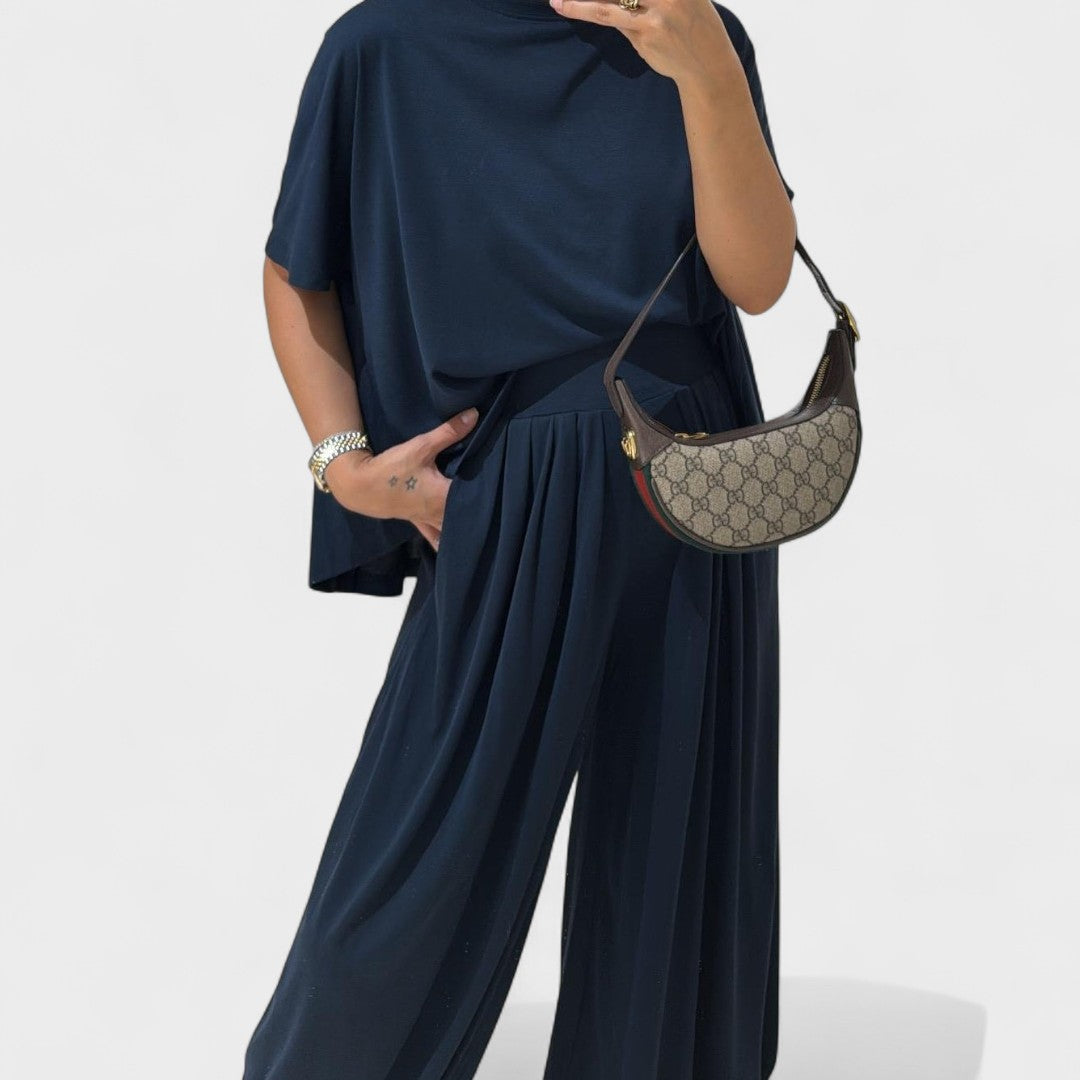 Nádia - Lightweight Comfortable Set