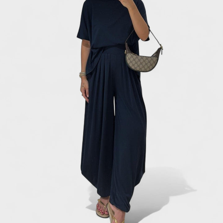 Nádia - Lightweight Comfortable Set
