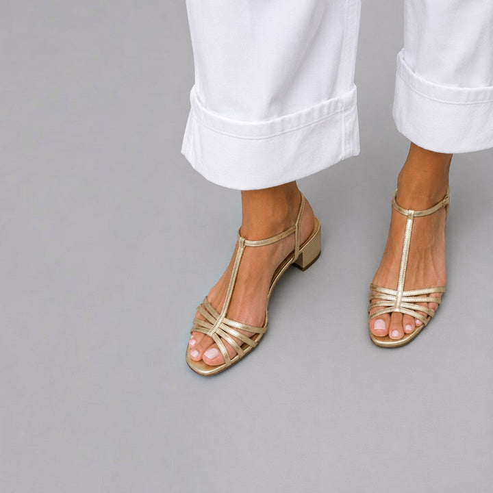 Allegra | Golden Sandals: Daily Elegance for Every Day