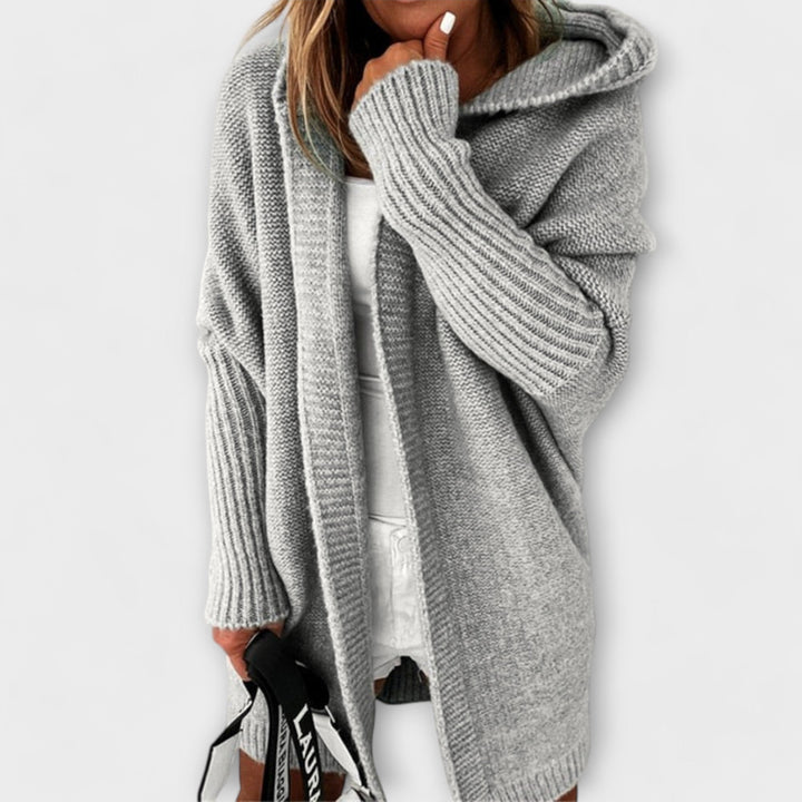 Maxine - Comfortable Cardigan