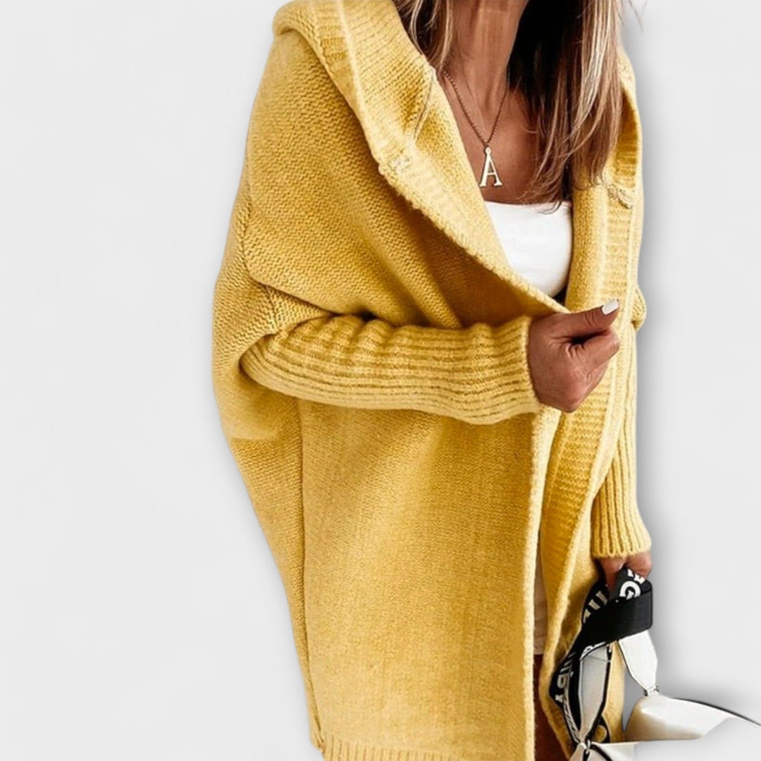 Maxine - Comfortable Cardigan