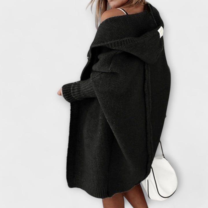 Maxine - Comfortable Cardigan