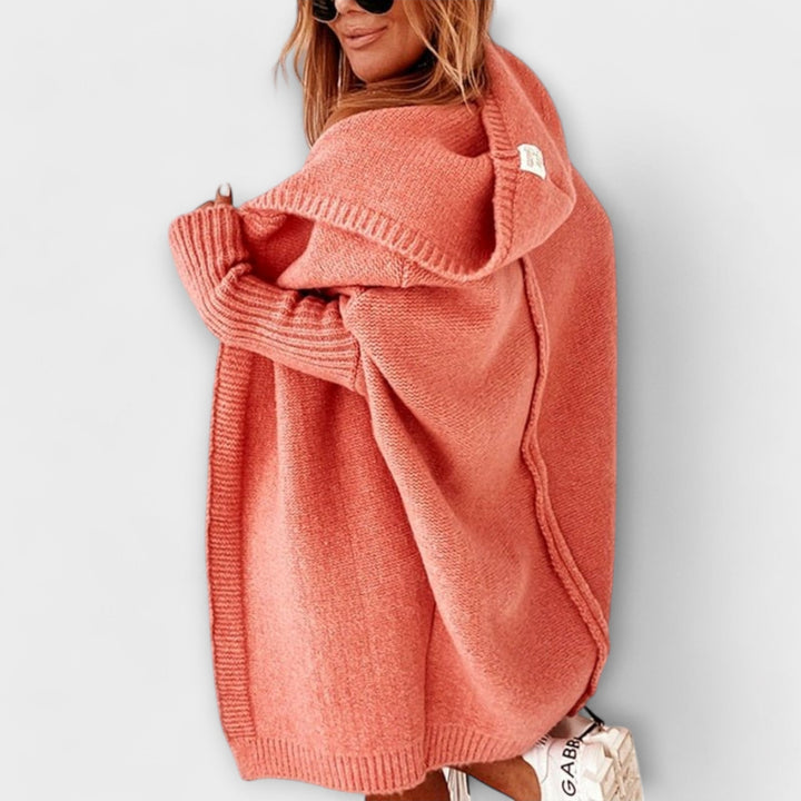 Maxine - Comfortable Cardigan