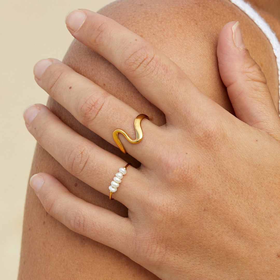 WAVE GOLD RING