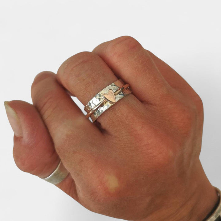 Myrsin - Delicate heart-shaped ring in gold, rose gold, or silver