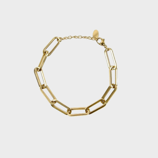 Gold bracelet with spring clasp