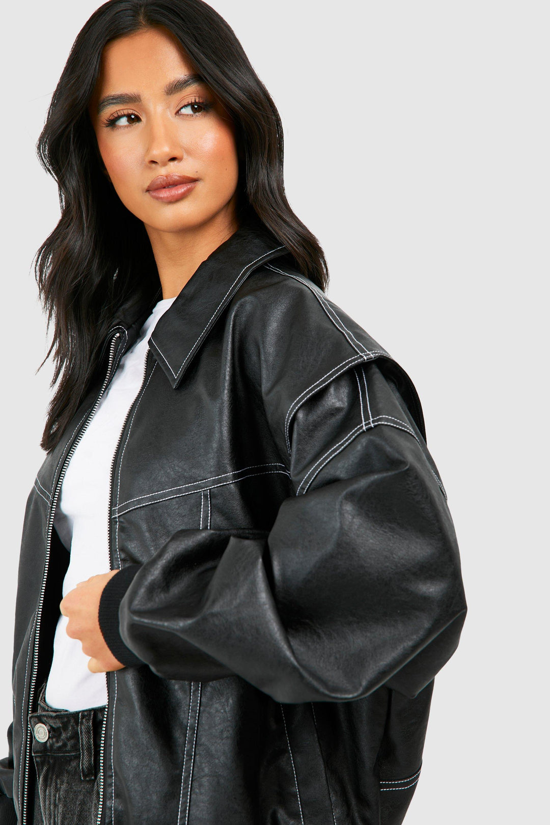 OVERSIZED BOMBER JACKET