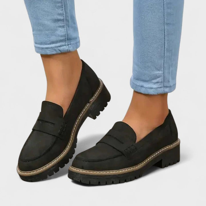 Daniela - Comfortable Moccasins